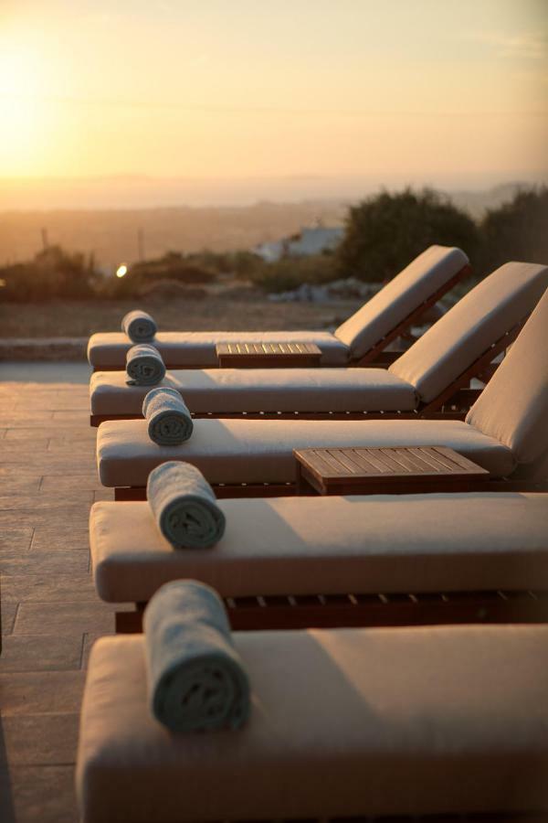 Naxos Infinity Villa&Suites Galanado Exterior foto