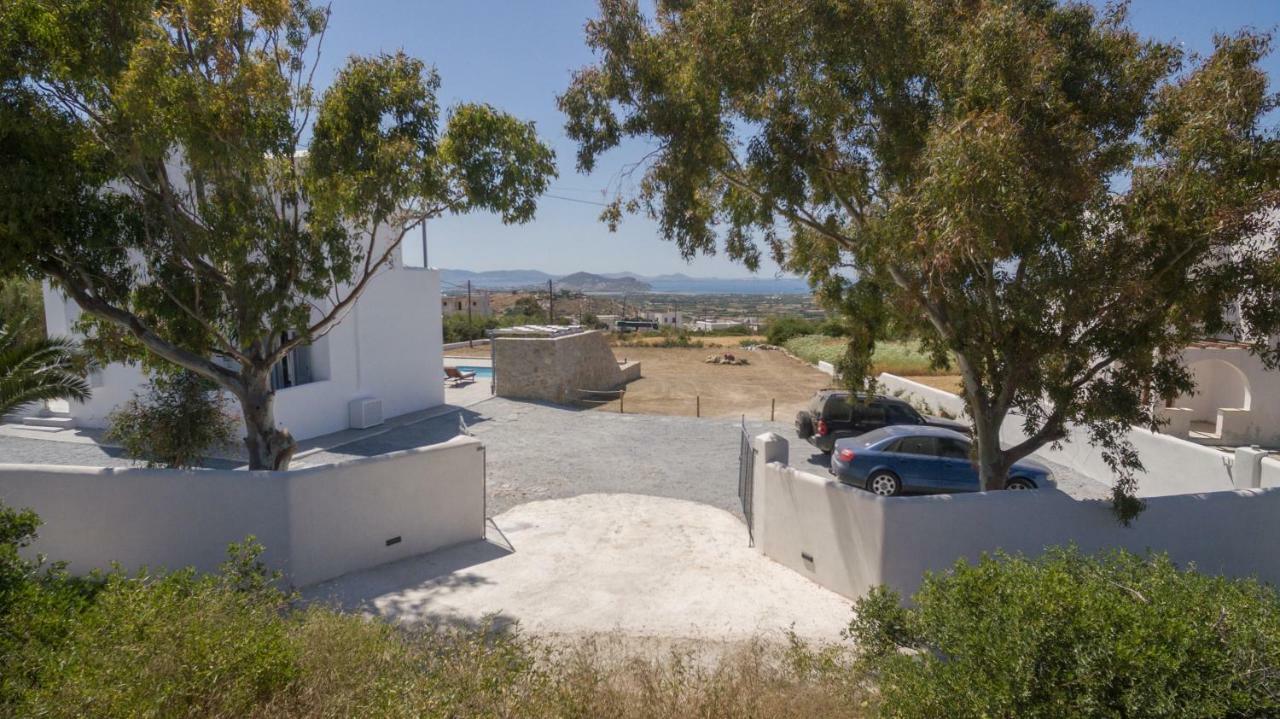 Naxos Infinity Villa&Suites Galanado Exterior foto